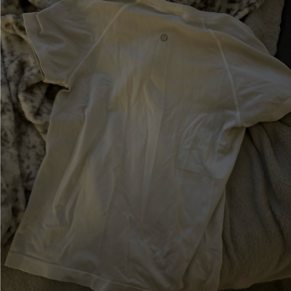 Lululemon White Short Sleeve